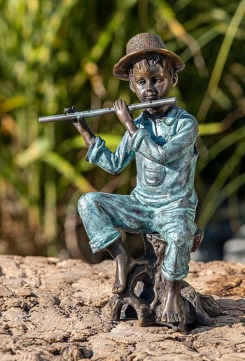 Junge mit Flöte aus Bronze Skulptur Teichdeko