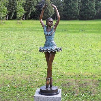 Ballerina Bronzefigur Gartentraum