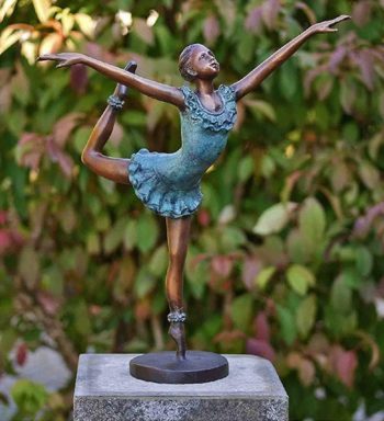 Top 5 Tanzende Ballerina - Bronzefigur zeigt die Eleganz und Körperspannung des Ballettanzes - Bronzeguss in traditioneller Handarbeit hergestellt.