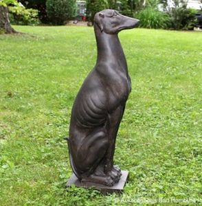 Deko Windhund - Gartenfigur Jagdhund