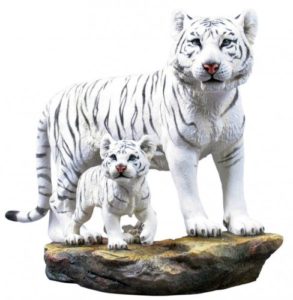 Tigermutter mit Babytiger