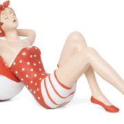 Dekofigur Frau in Badeanzug  - Top 10 Liste Pin Up Girl